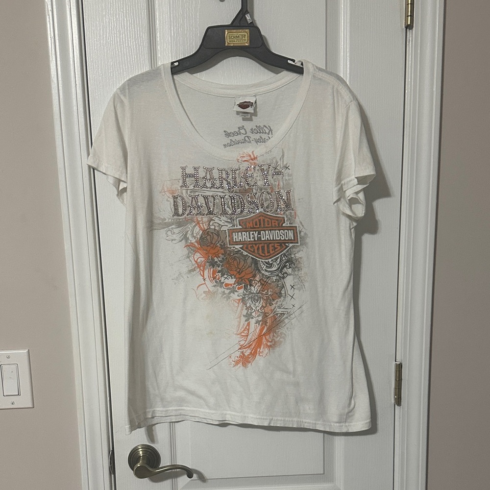 Harley-Davidson White Tee with Orange and Gray Design